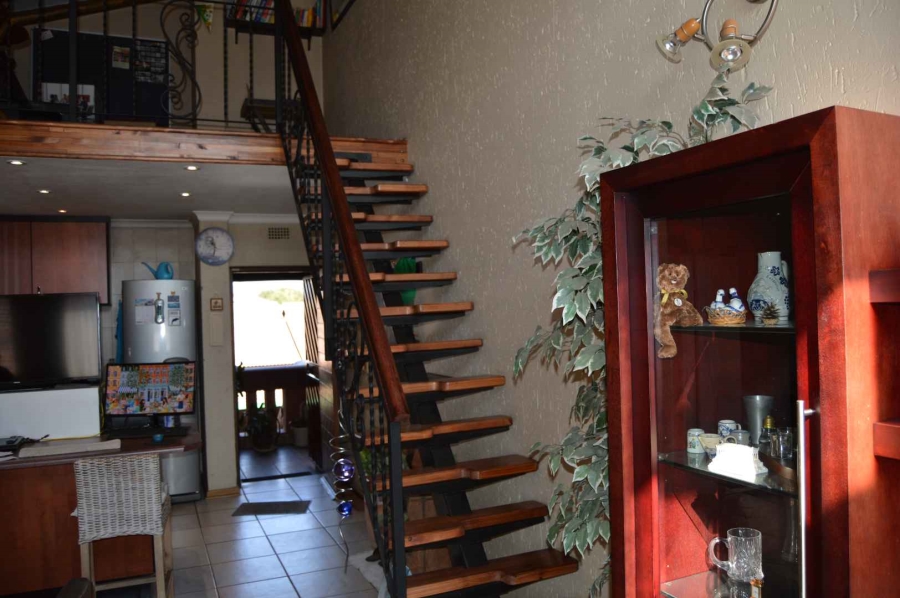 2 Bedroom Property for Sale in New Redruth Gauteng
