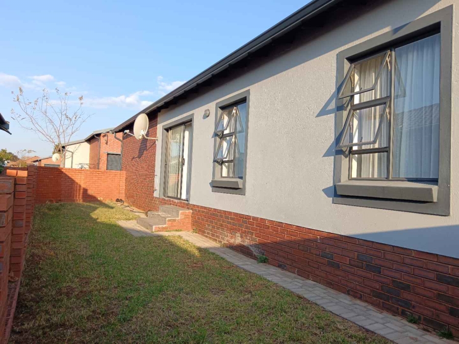 3 Bedroom Property for Sale in Akasia Gauteng