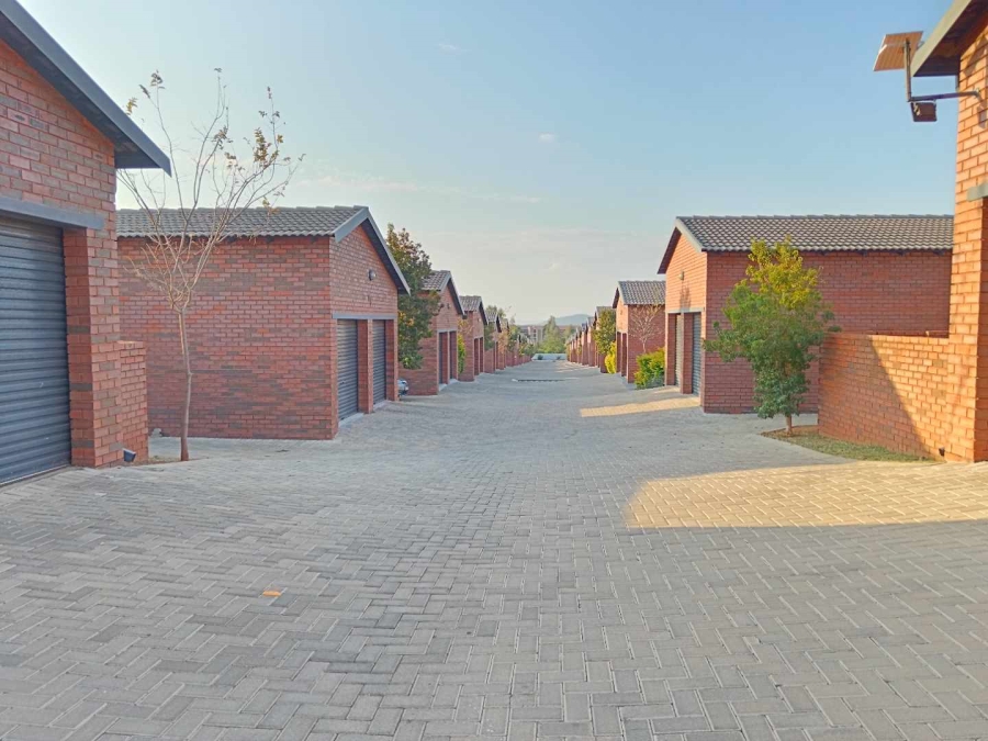 3 Bedroom Property for Sale in Akasia Gauteng