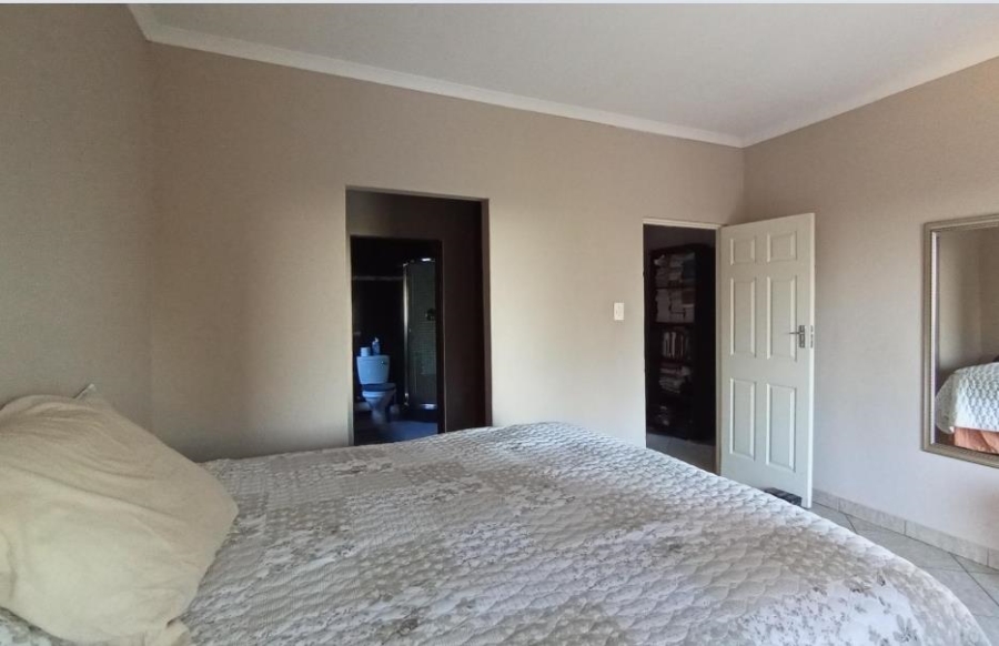 3 Bedroom Property for Sale in Ninapark Gauteng