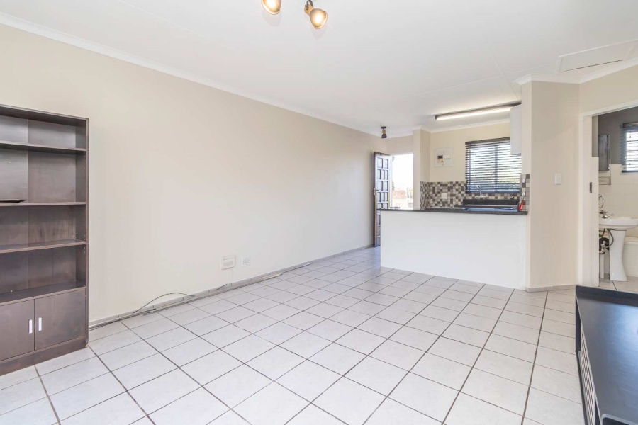 1 Bedroom Property for Sale in Northwold Gauteng
