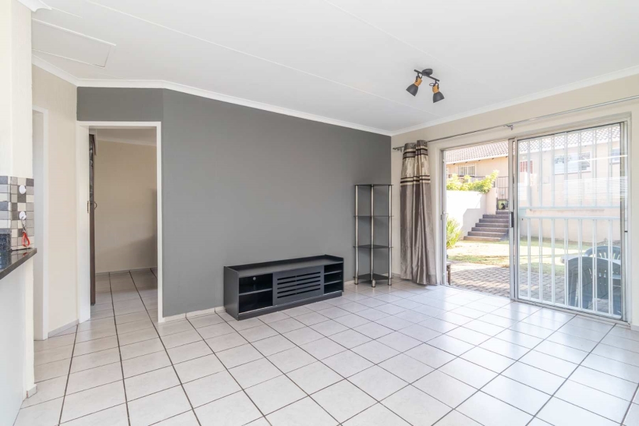 1 Bedroom Property for Sale in Northwold Gauteng