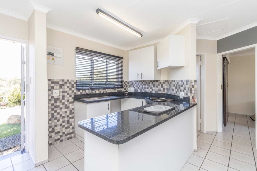 1 Bedroom Property for Sale in Northwold Gauteng