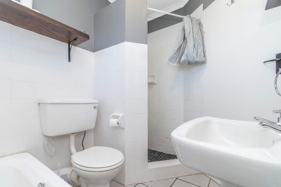 1 Bedroom Property for Sale in Northwold Gauteng