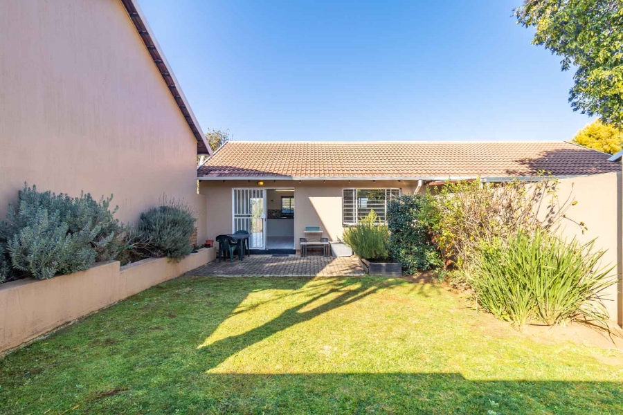 1 Bedroom Property for Sale in Northwold Gauteng