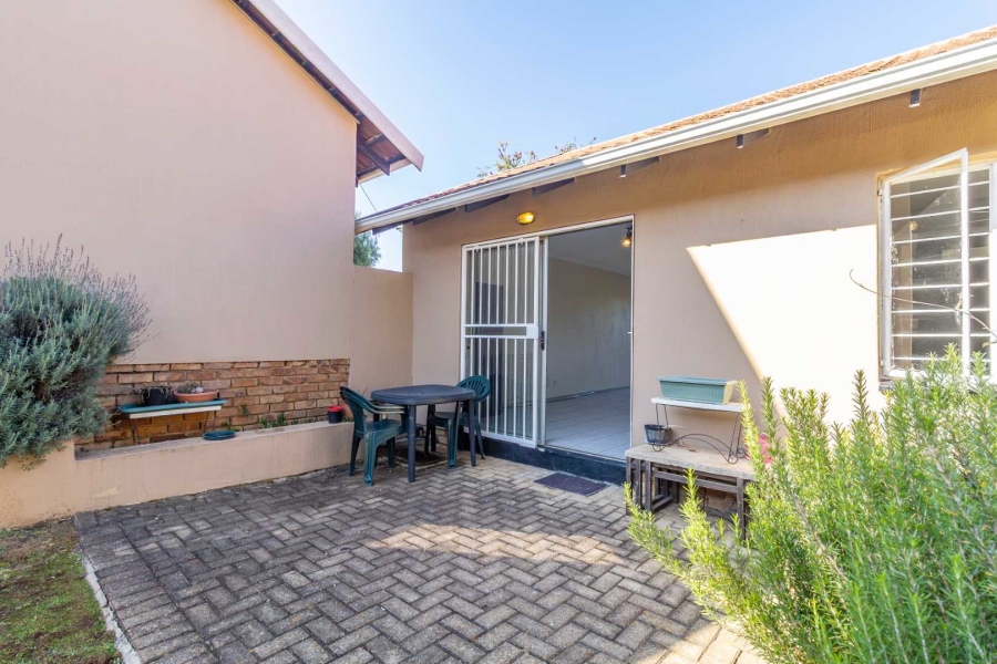1 Bedroom Property for Sale in Northwold Gauteng