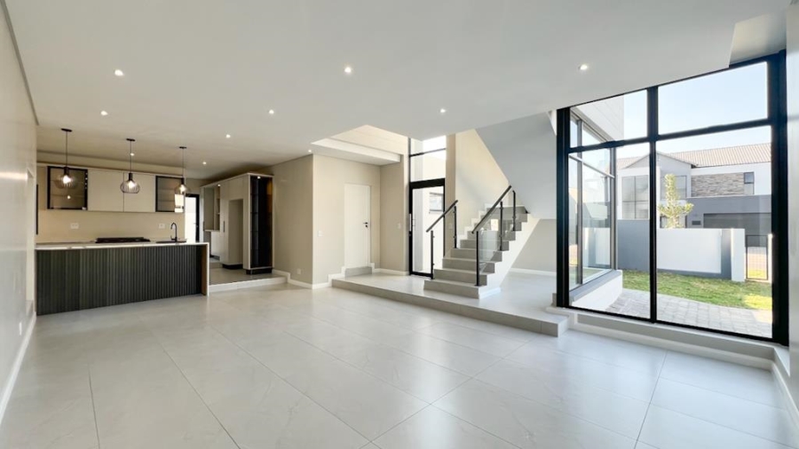 4 Bedroom Property for Sale in Fountainbrook Estate Gauteng
