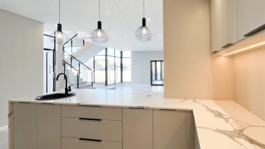 4 Bedroom Property for Sale in Fountainbrook Estate Gauteng