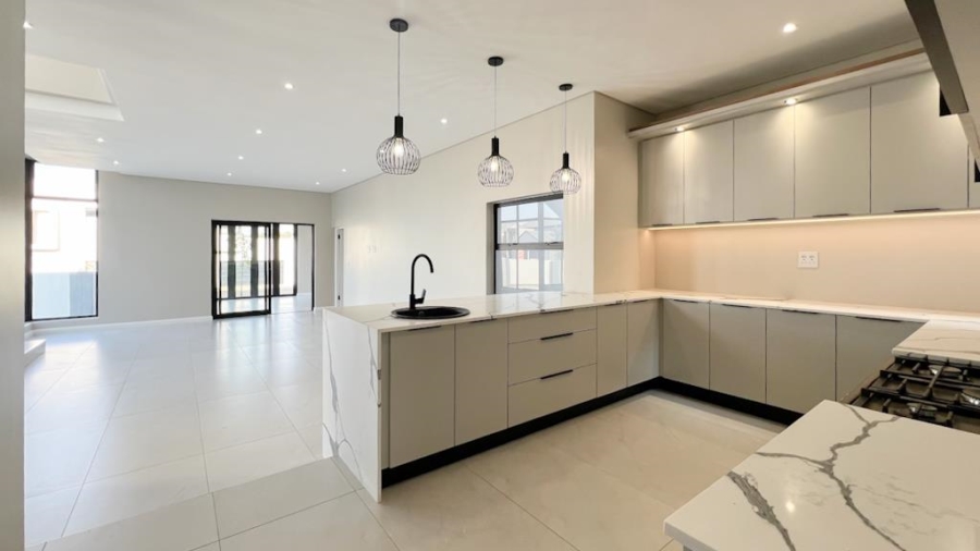 4 Bedroom Property for Sale in Fountainbrook Estate Gauteng