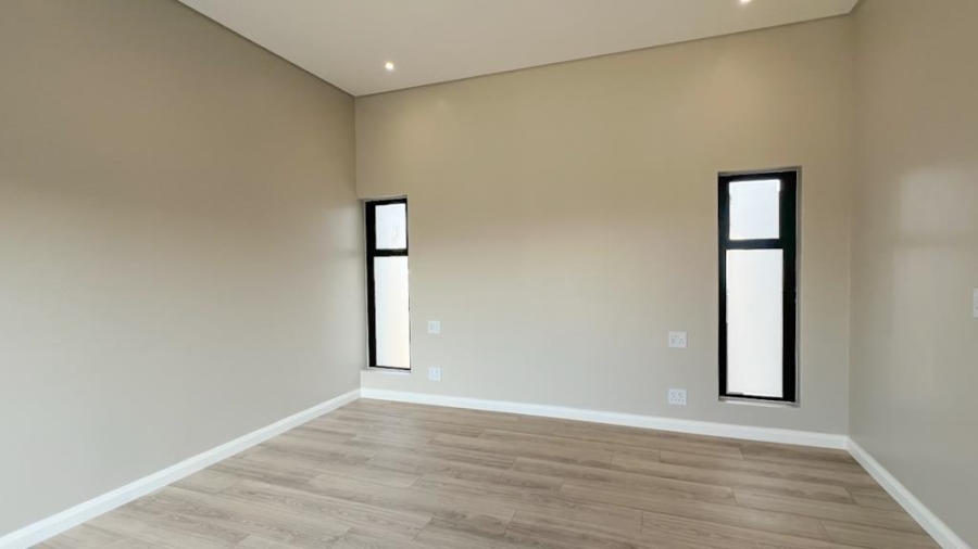 4 Bedroom Property for Sale in Fountainbrook Estate Gauteng