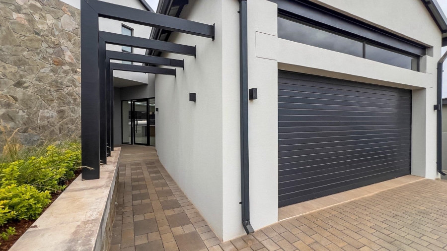 4 Bedroom Property for Sale in Fountainbrook Estate Gauteng