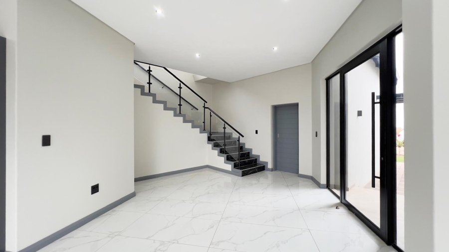 4 Bedroom Property for Sale in Fountainbrook Estate Gauteng