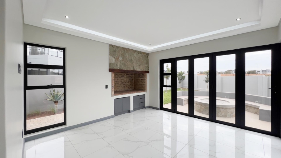 4 Bedroom Property for Sale in Fountainbrook Estate Gauteng