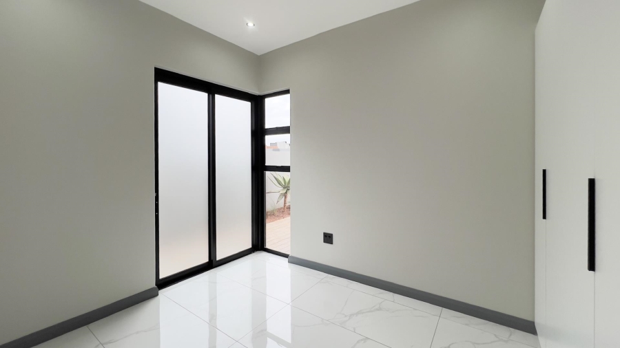 4 Bedroom Property for Sale in Fountainbrook Estate Gauteng