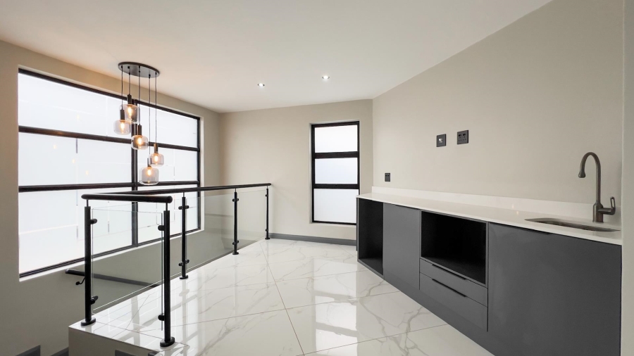 4 Bedroom Property for Sale in Fountainbrook Estate Gauteng