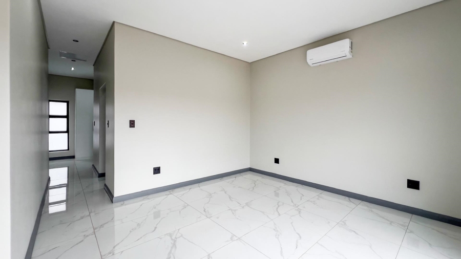 4 Bedroom Property for Sale in Fountainbrook Estate Gauteng