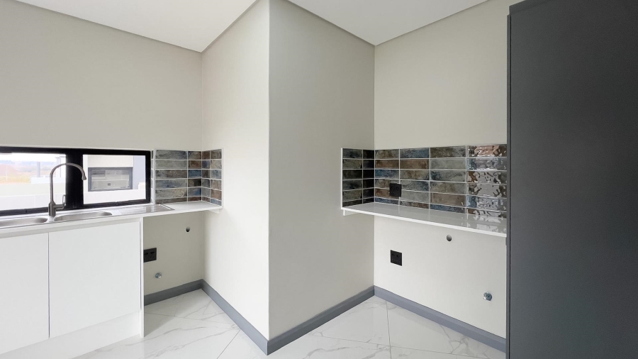 4 Bedroom Property for Sale in Fountainbrook Estate Gauteng