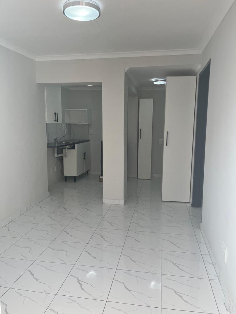 1 Bedroom Property for Sale in Waverley Gauteng