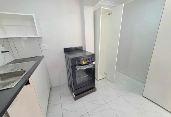 1 Bedroom Property for Sale in Waverley Gauteng