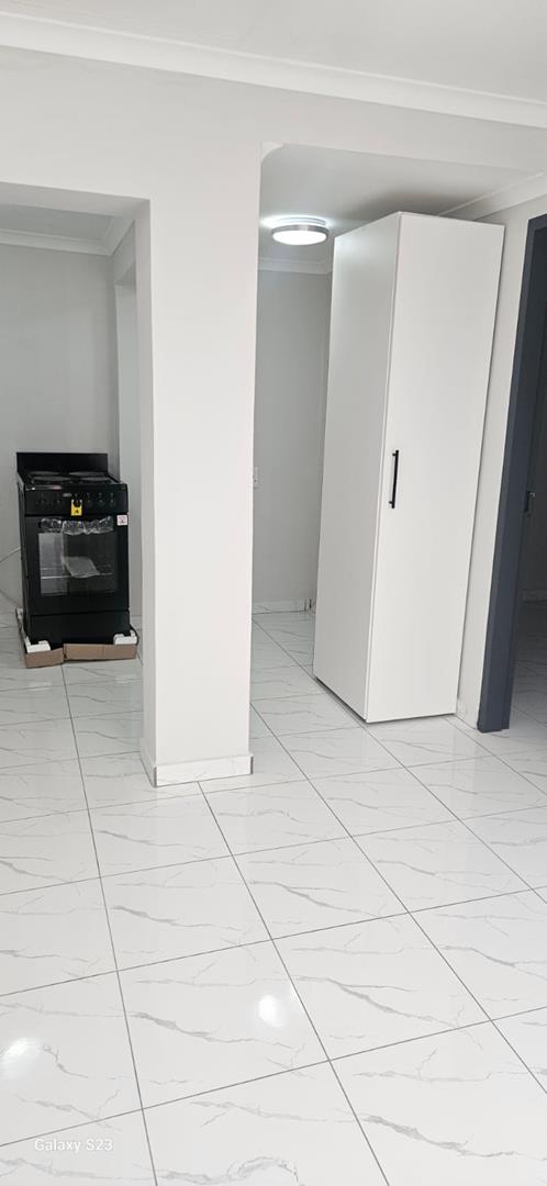 1 Bedroom Property for Sale in Waverley Gauteng