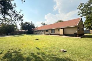 4 Bedroom Property for Sale in Brackenhurst Gauteng