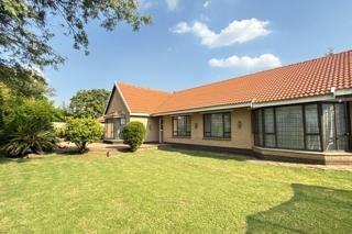 4 Bedroom Property for Sale in Brackenhurst Gauteng