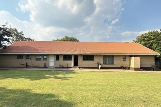 4 Bedroom Property for Sale in Brackenhurst Gauteng