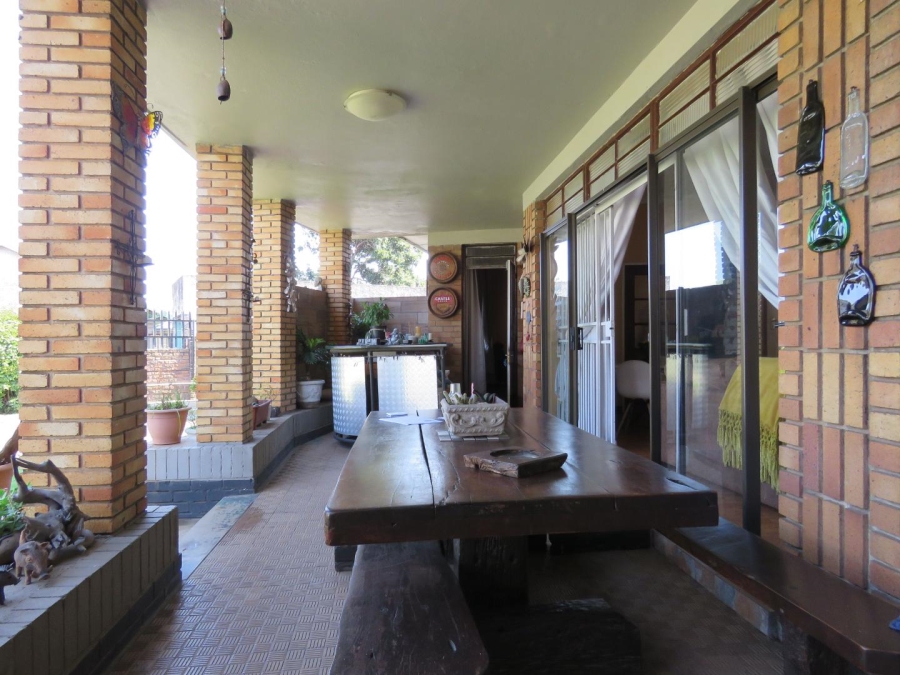 4 Bedroom Property for Sale in Florentia Gauteng