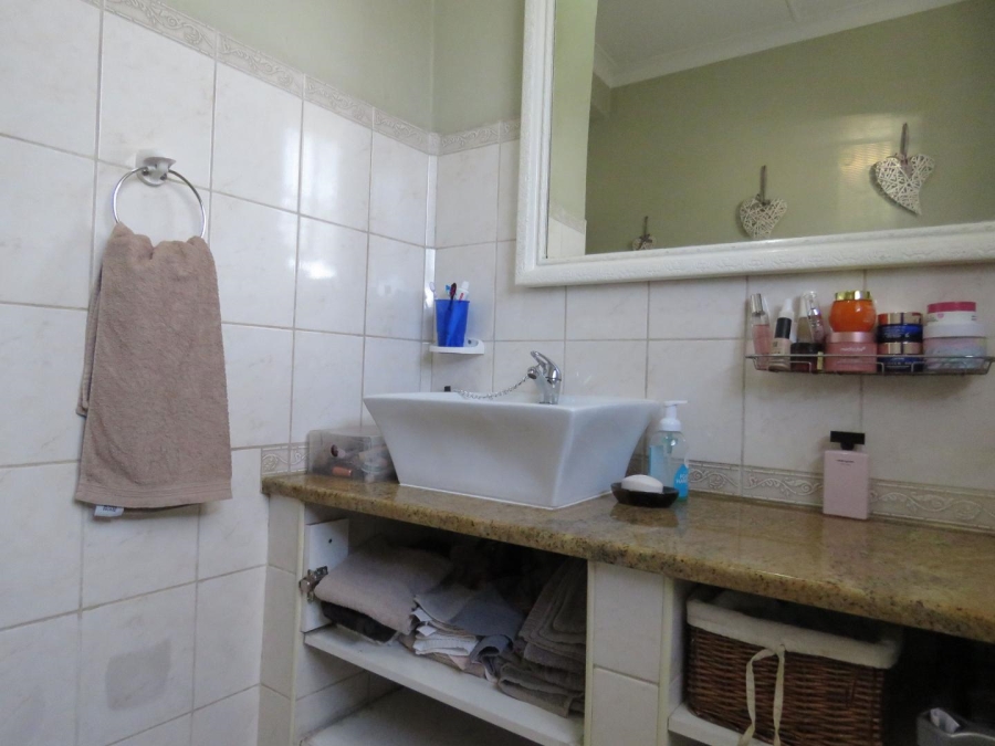 4 Bedroom Property for Sale in Florentia Gauteng