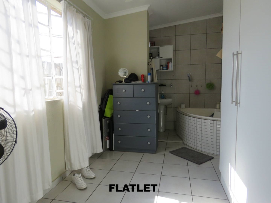 4 Bedroom Property for Sale in Florentia Gauteng