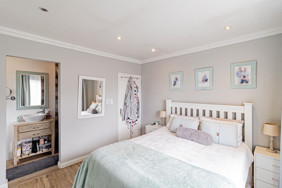 3 Bedroom Property for Sale in North Riding Gauteng