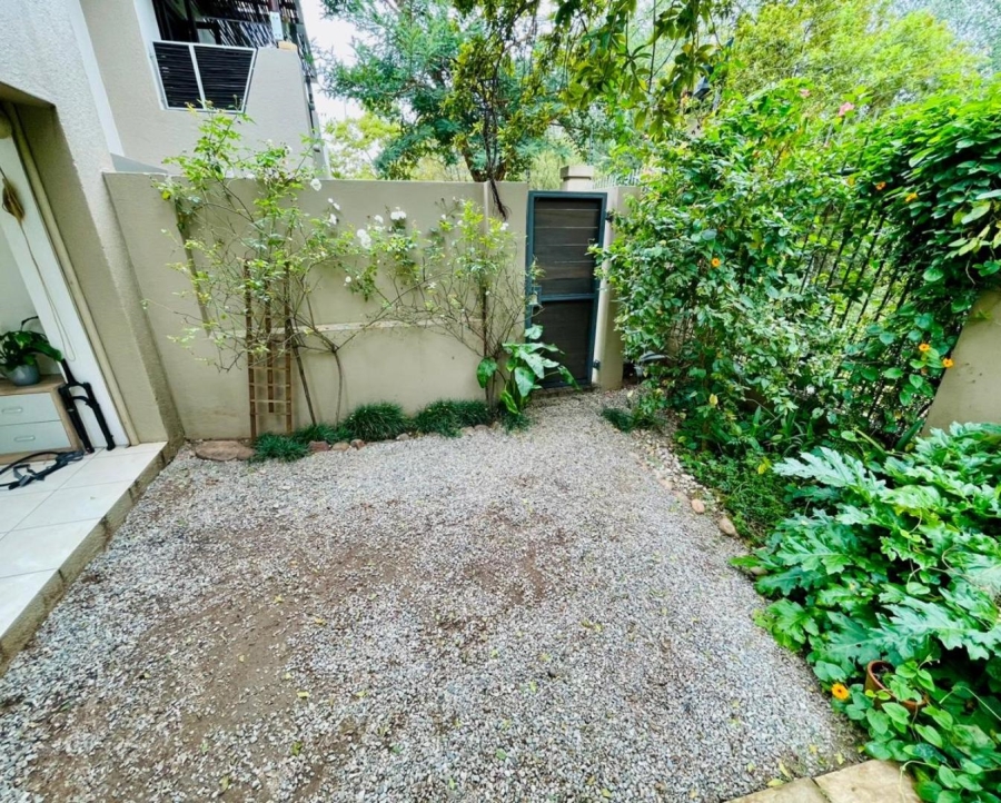 To Let 2 Bedroom Property for Rent in Douglasdale Gauteng