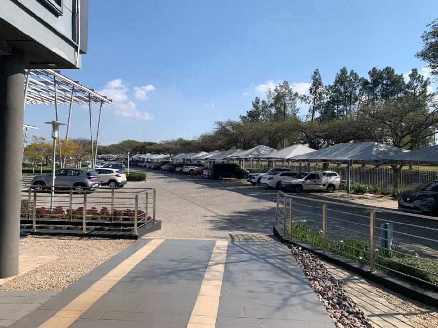 To Let Commercial Property for Rent in Woodmead Gauteng