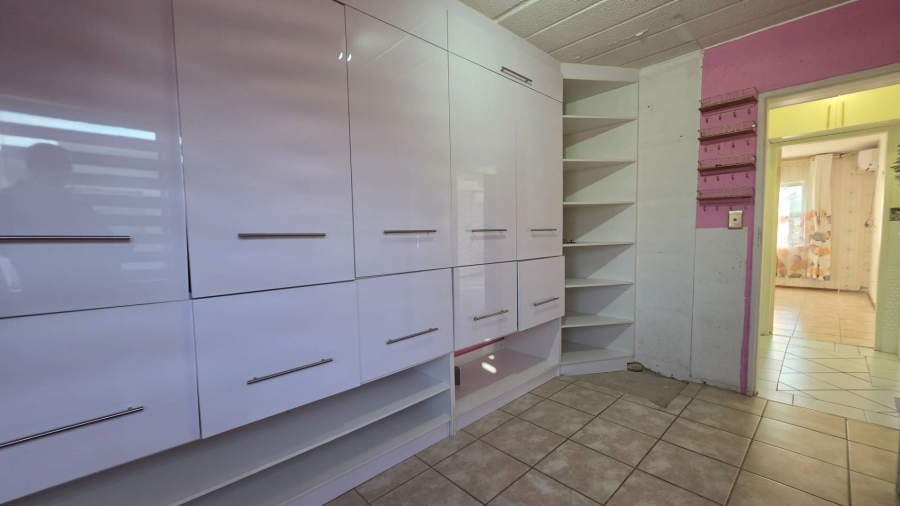 2 Bedroom Property for Sale in Glenvista Gauteng