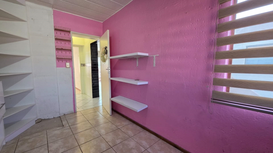 2 Bedroom Property for Sale in Glenvista Gauteng
