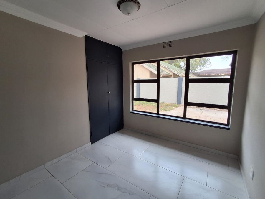 3 Bedroom Property for Sale in Risiville Gauteng