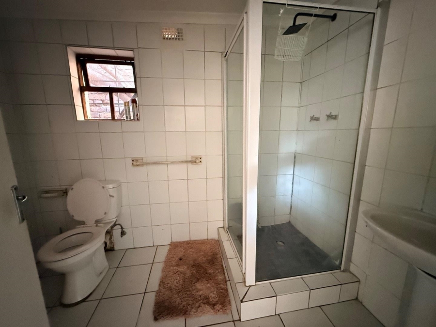 2 Bedroom Property for Sale in Westdene Gauteng