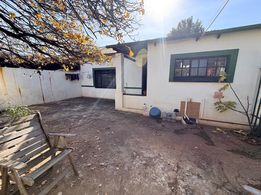2 Bedroom Property for Sale in Westdene Gauteng