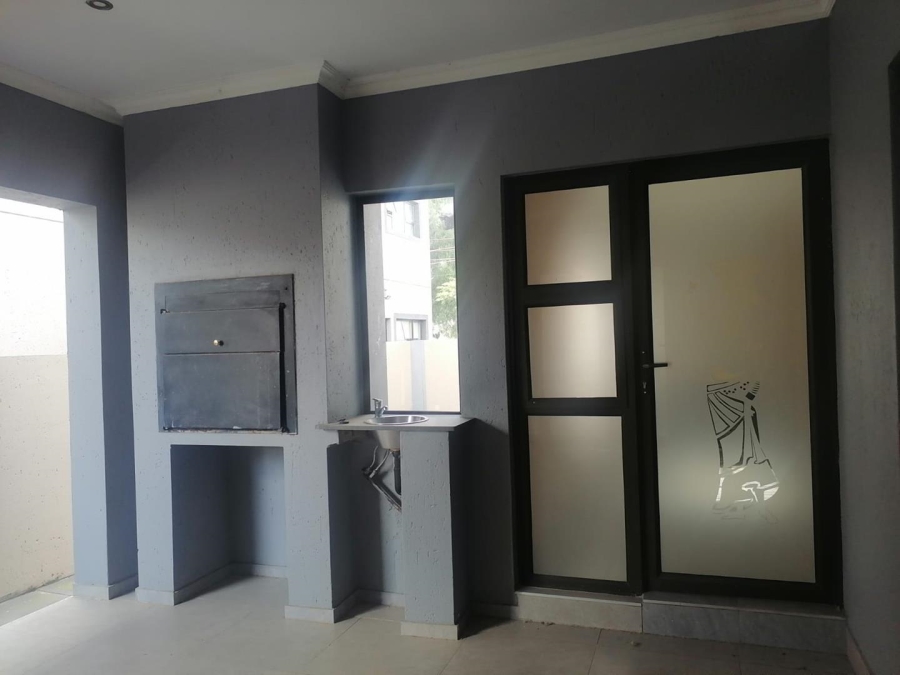 To Let 3 Bedroom Property for Rent in Rayton Gauteng