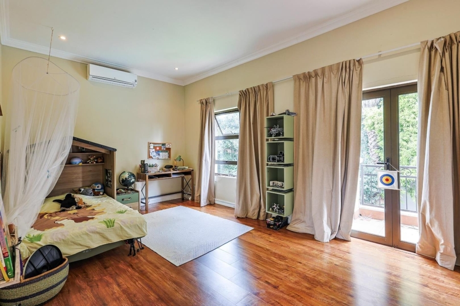 To Let 5 Bedroom Property for Rent in Silver Lakes Gauteng