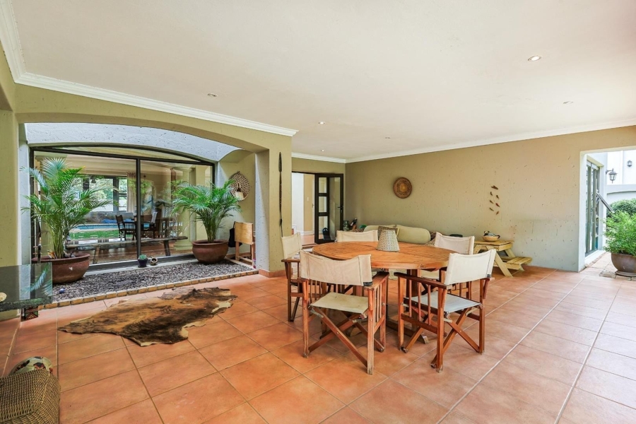 To Let 5 Bedroom Property for Rent in Silver Lakes Gauteng