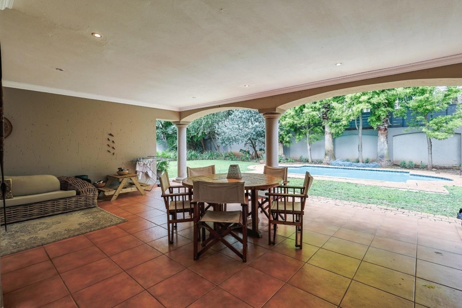To Let 5 Bedroom Property for Rent in Silver Lakes Gauteng