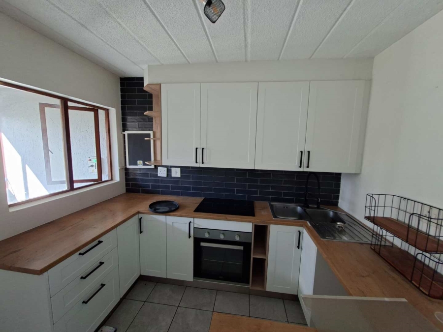 To Let 1 Bedroom Property for Rent in Morningside Gauteng