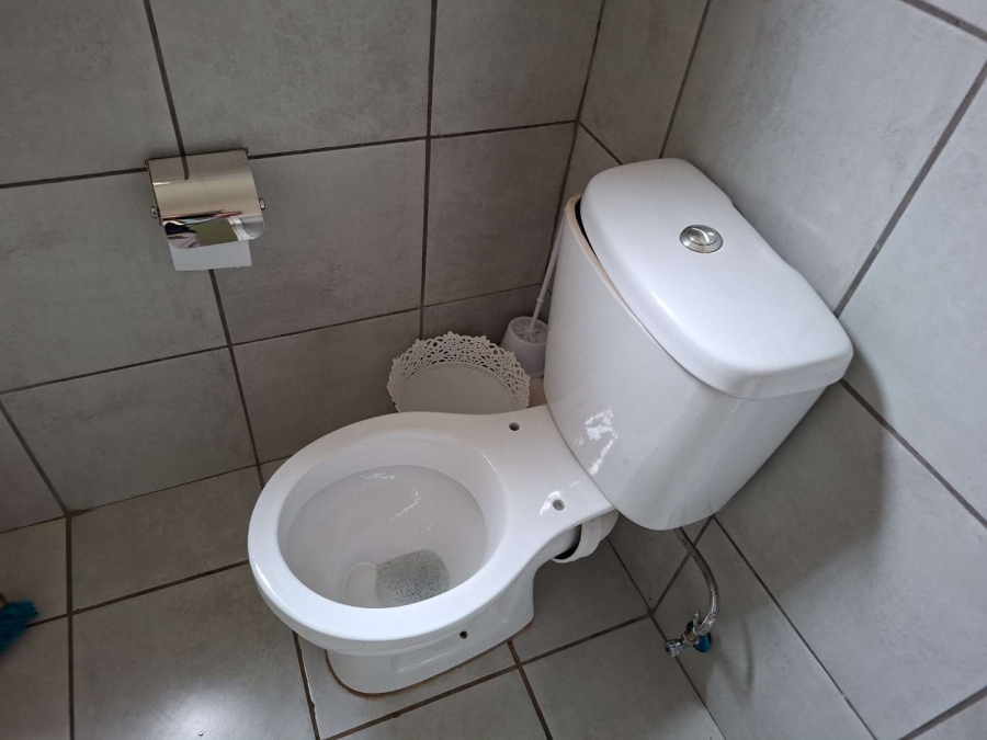 To Let 2 Bedroom Property for Rent in Roodepoort Gauteng