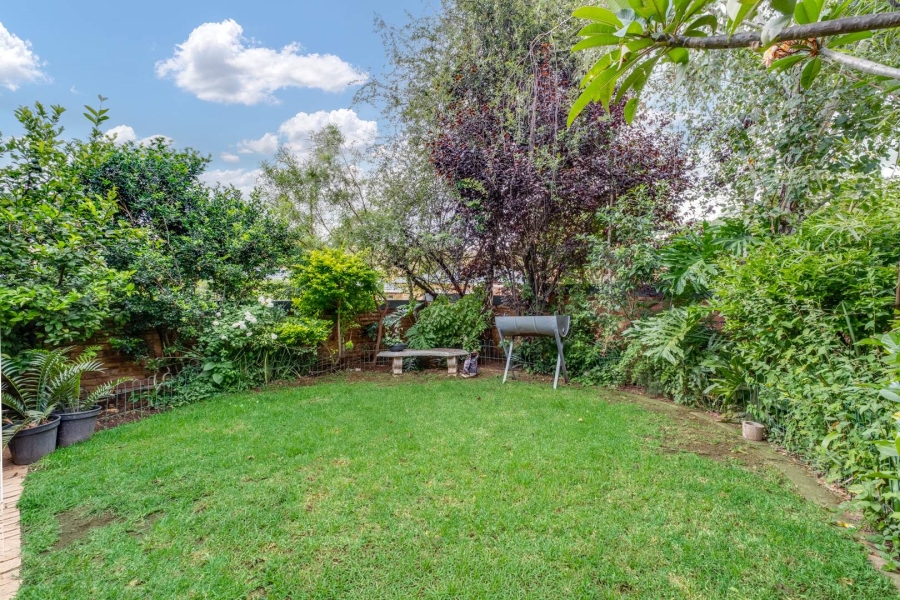 To Let 2 Bedroom Property for Rent in Wilgeheuwel Gauteng