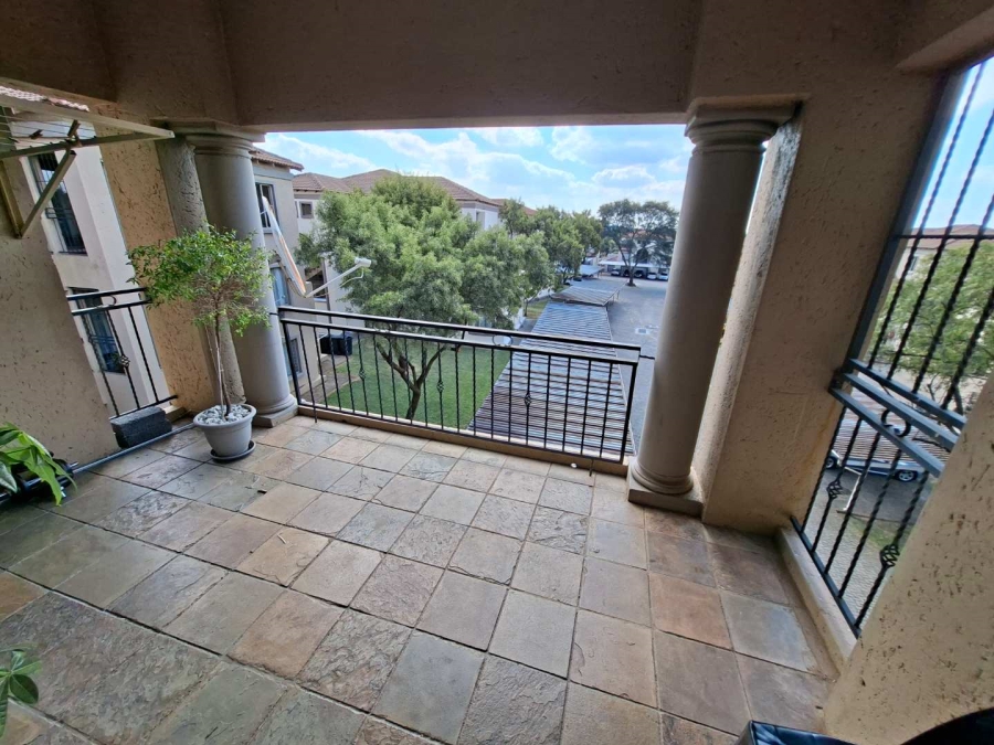 To Let 1 Bedroom Property for Rent in Weltevreden Park Gauteng