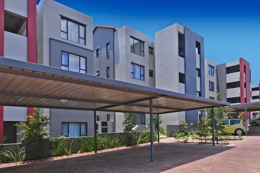 To Let 1 Bedroom Property for Rent in Fourways Gauteng