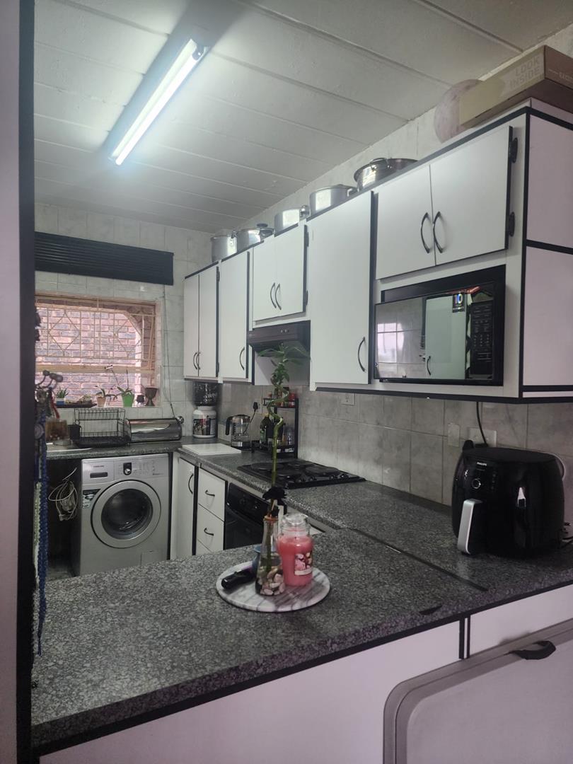 2 Bedroom Property for Sale in Croydon Gauteng
