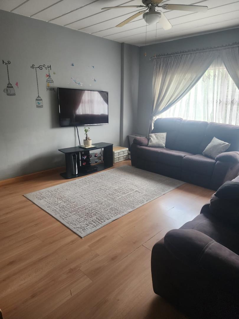 2 Bedroom Property for Sale in Croydon Gauteng