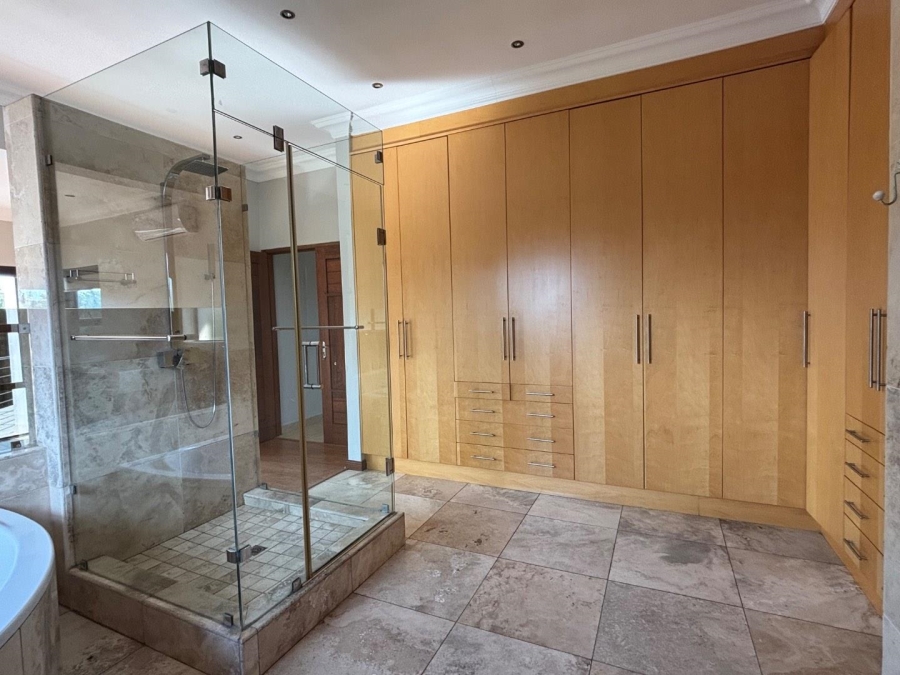 To Let 3 Bedroom Property for Rent in Lombardy Estate Gauteng